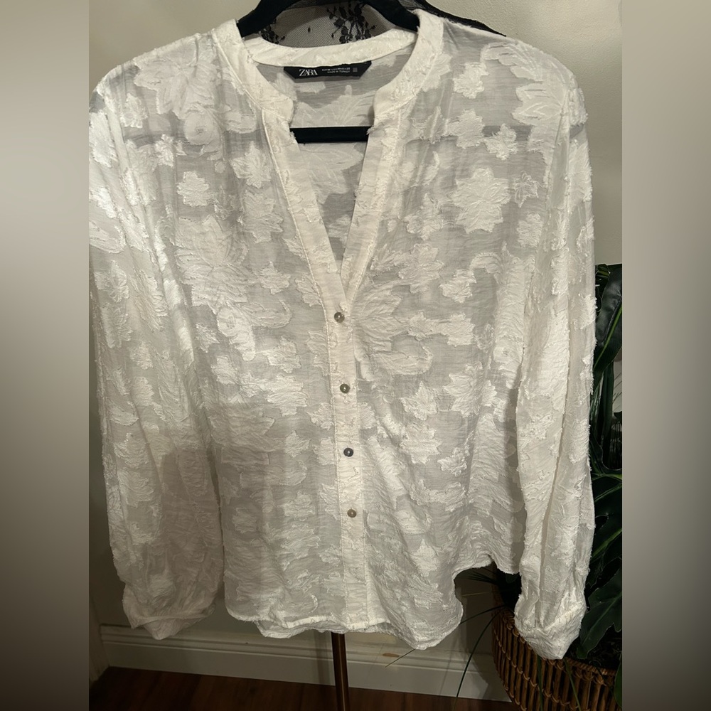 Zara Cream Floral Textured Blouse